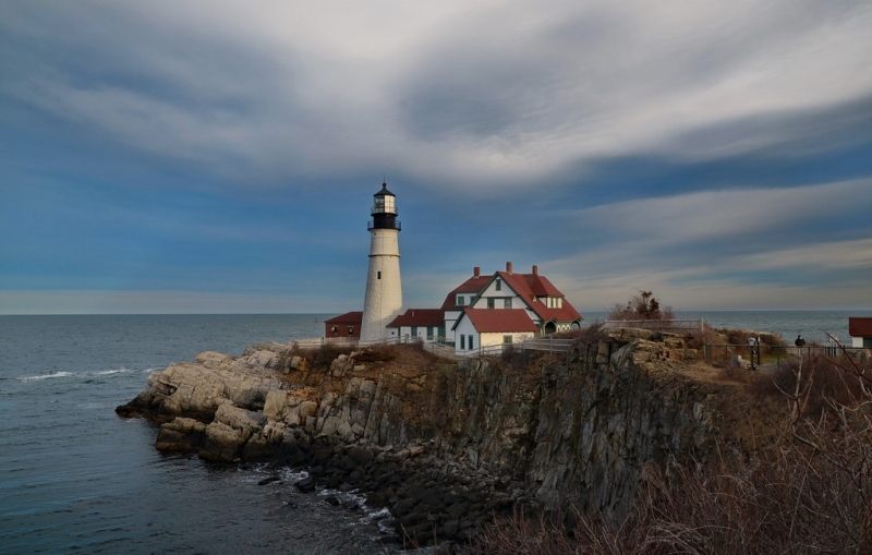 Portland Headlight: Photo by <a href="https://www.flickr.com/photos/frameworthy_photography/" target="_blank" rel="noopener">Thadd Grant</a>